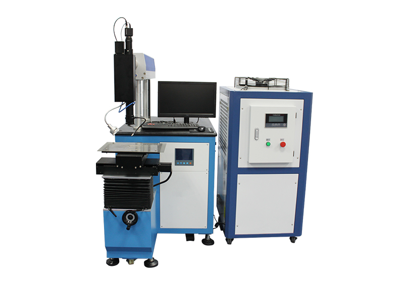 為什么激光焊接機(jī)焊接過(guò)程會(huì)出現(xiàn)裂縫以及氣孔？-鐳康激光